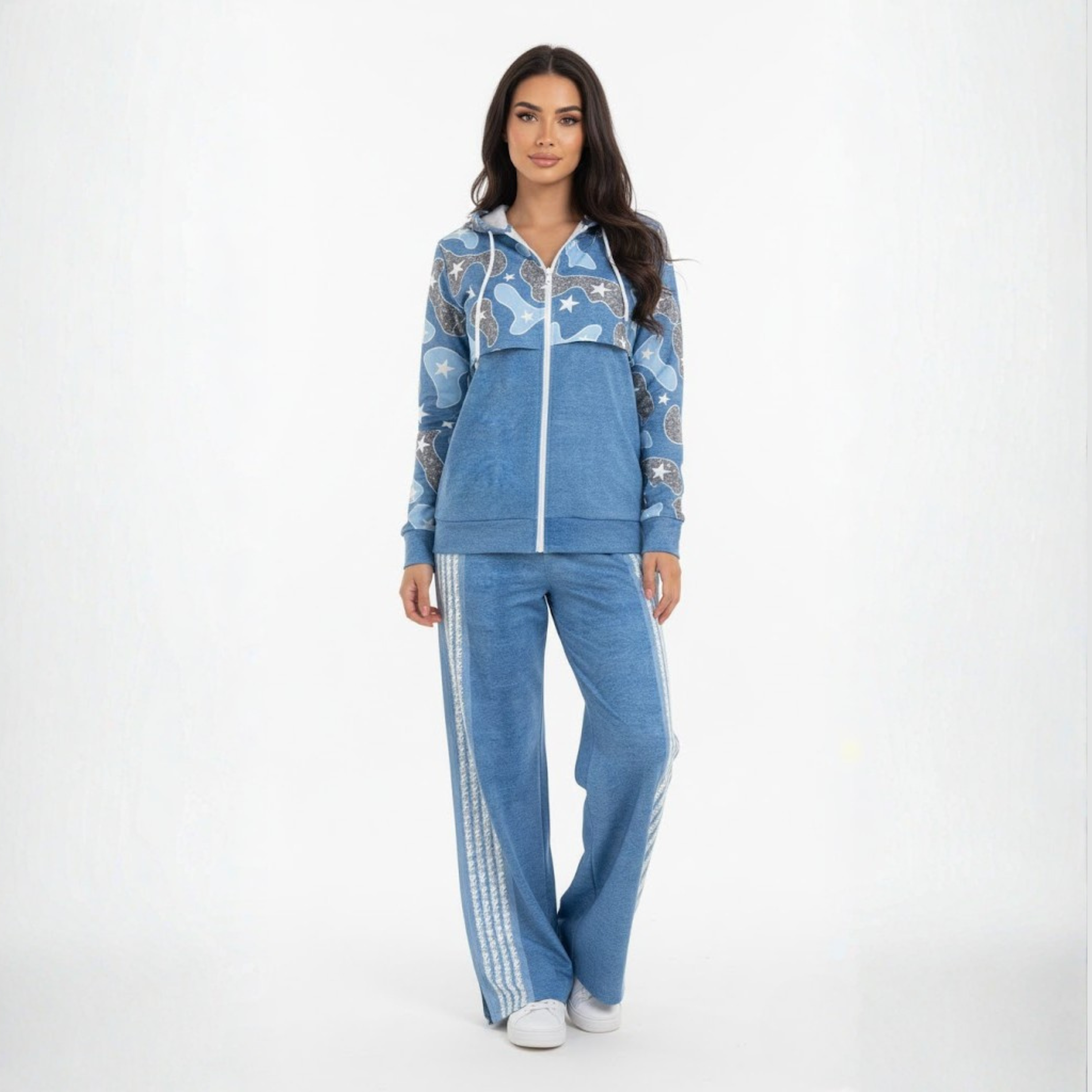 DOUBLE-LAYER TRAVEL SET