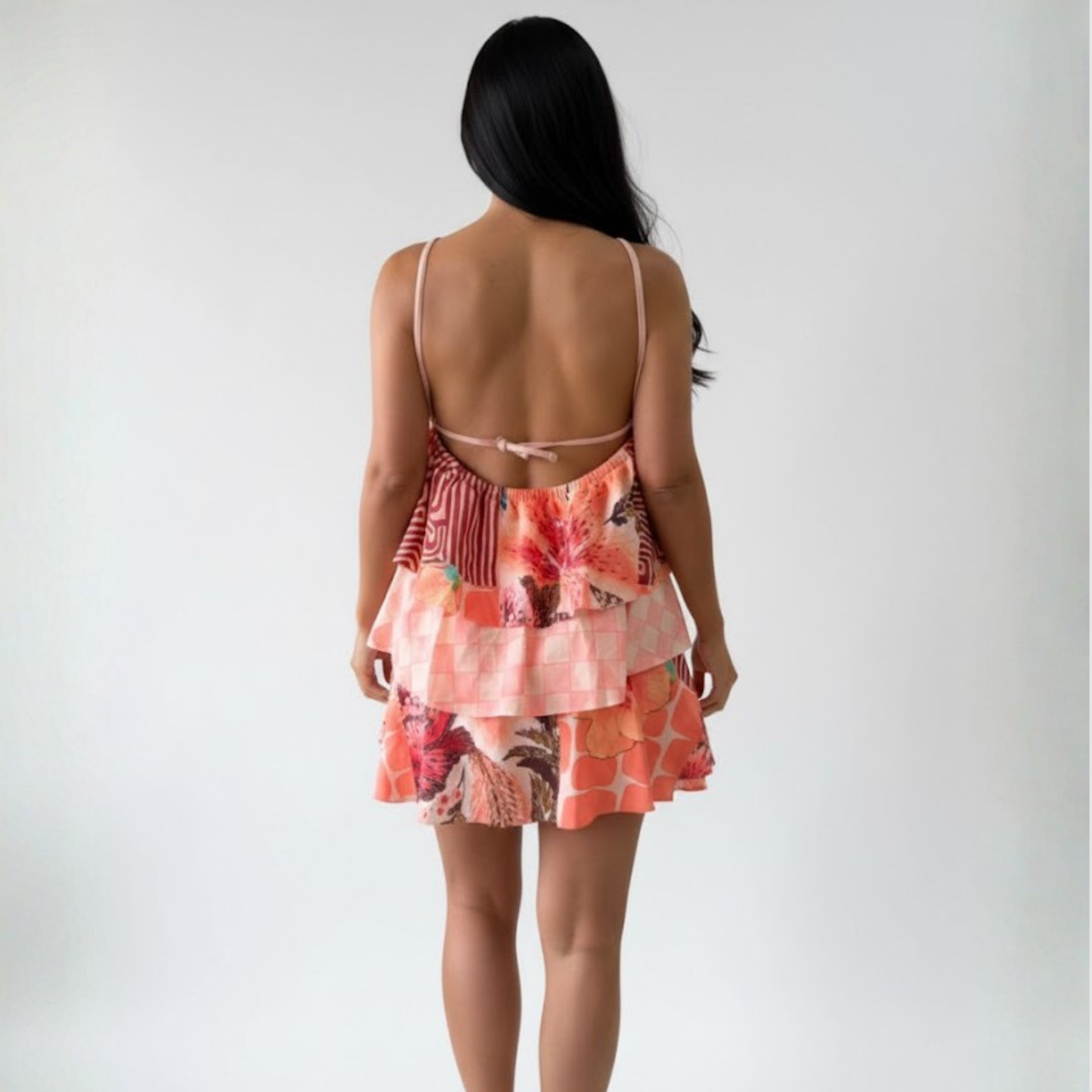 DRESS FLUTTER RUFFLE COQUETTE