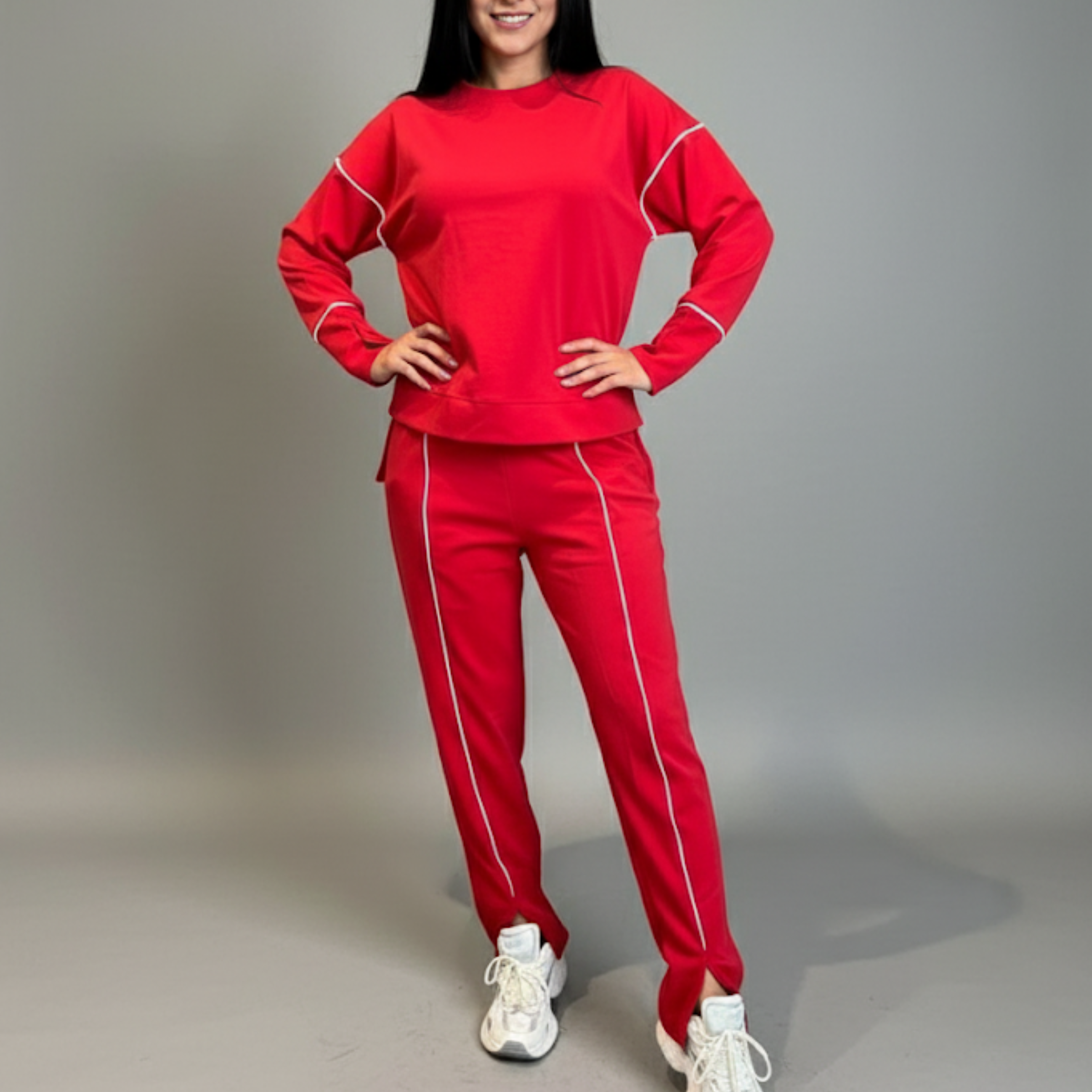 SWEATER AND JOGGER SET WITH PIPING