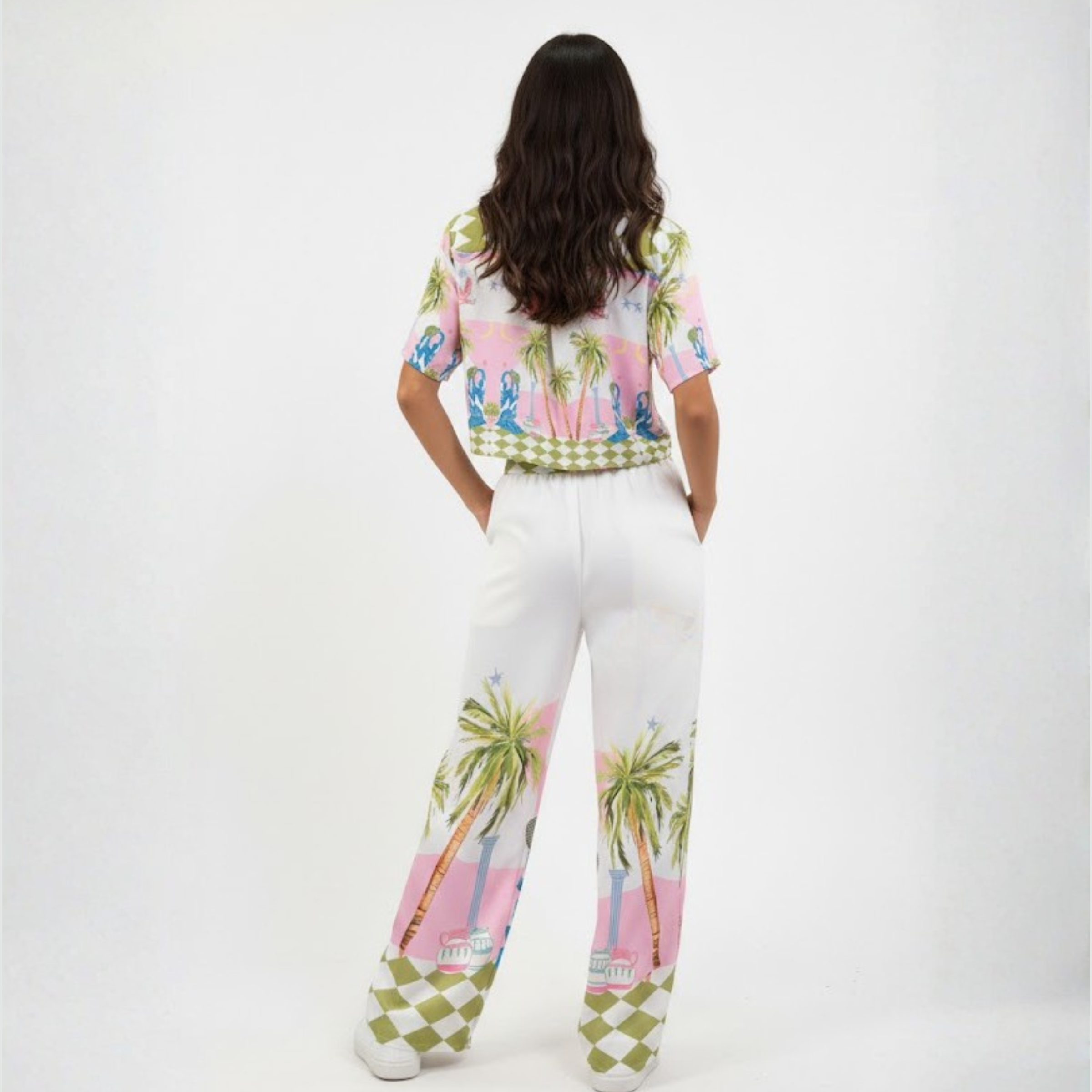 SET RESORT