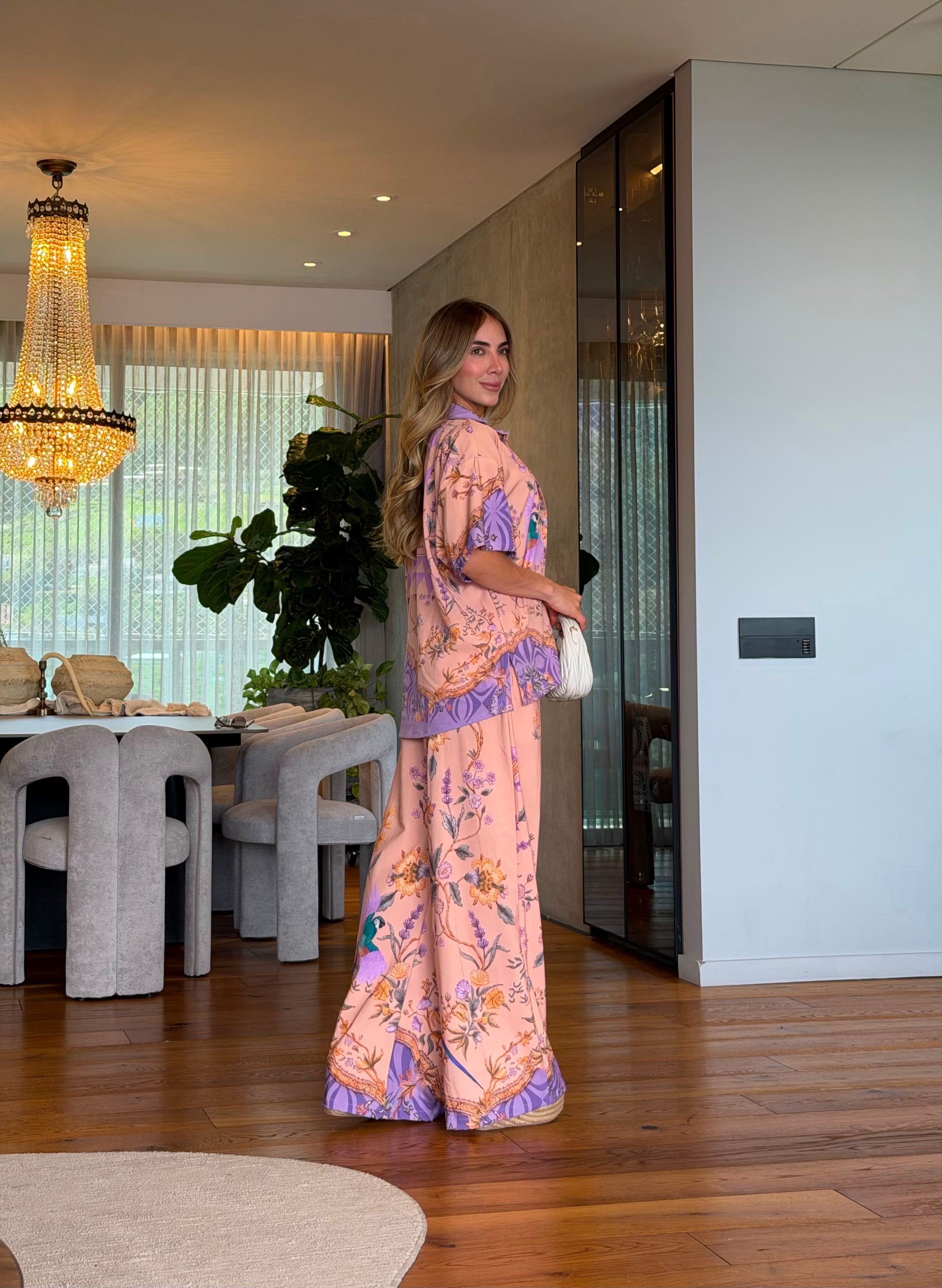 AURA TROPICAL