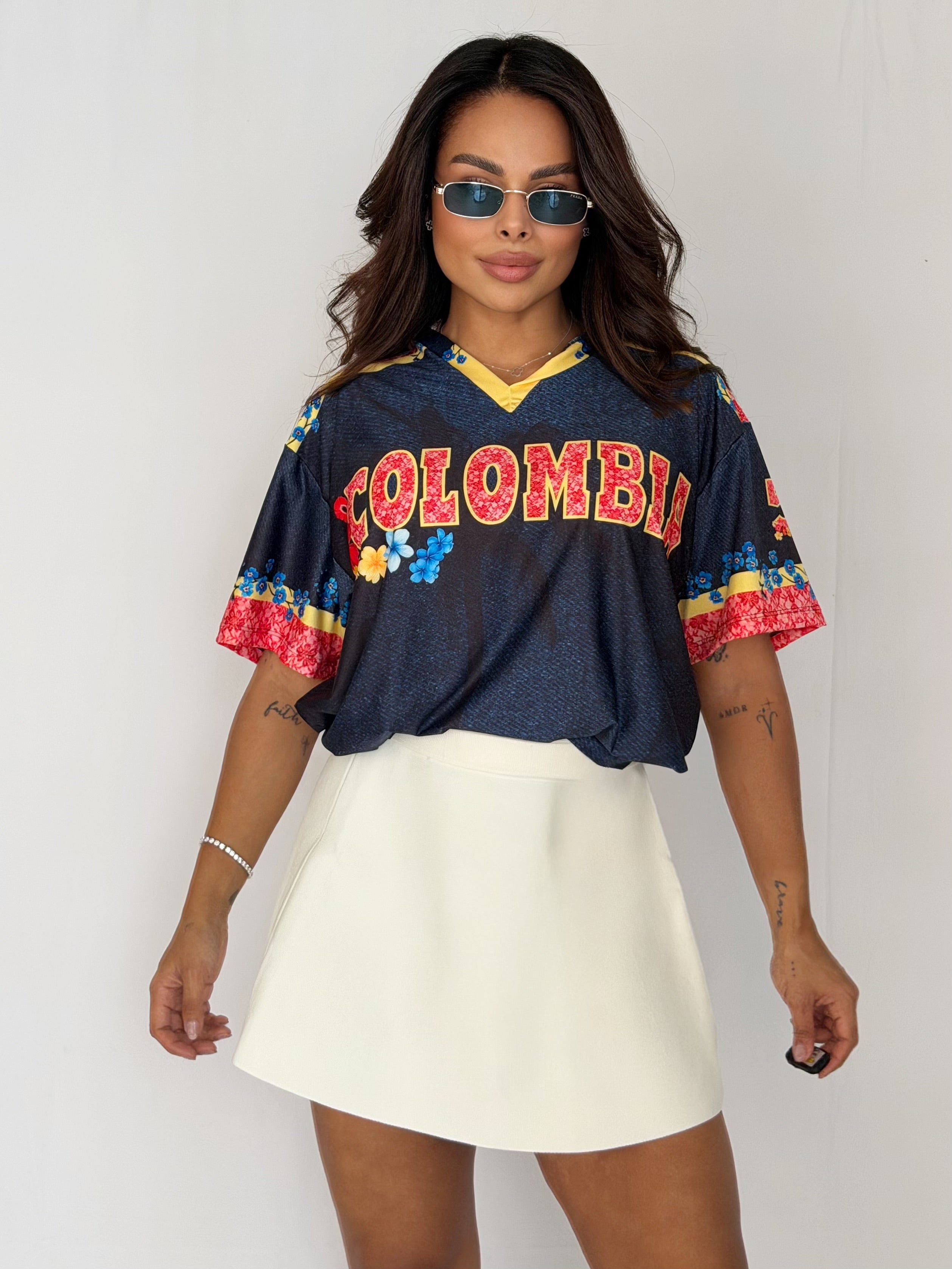 CAMISETA DE COLOMBIA FLORES