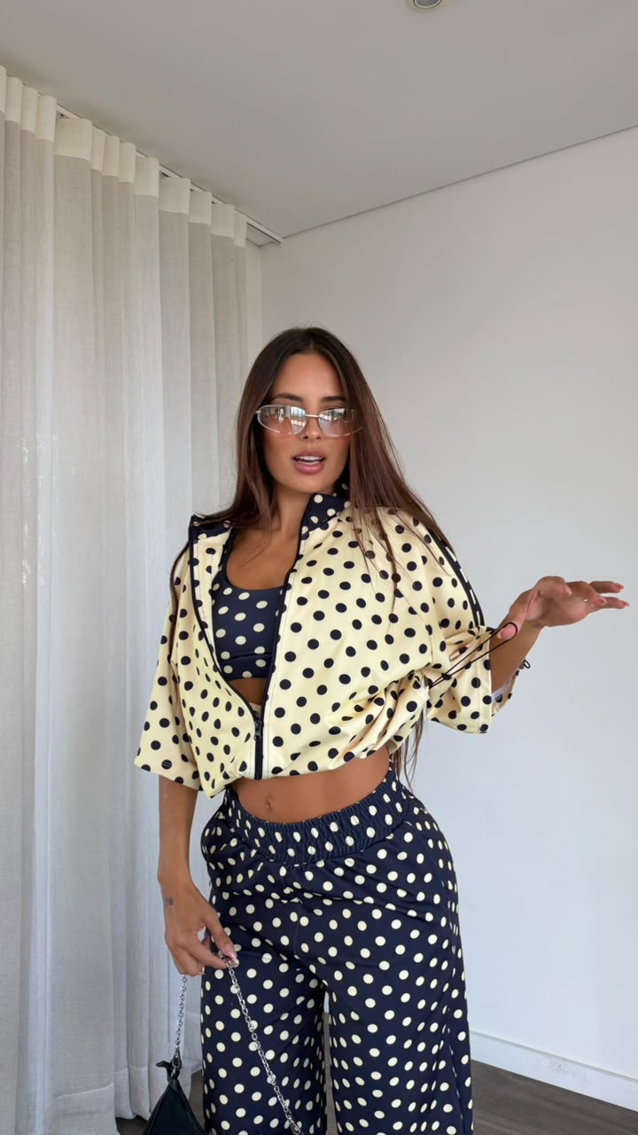 SET VIAJERO LUNARES AMARILLO